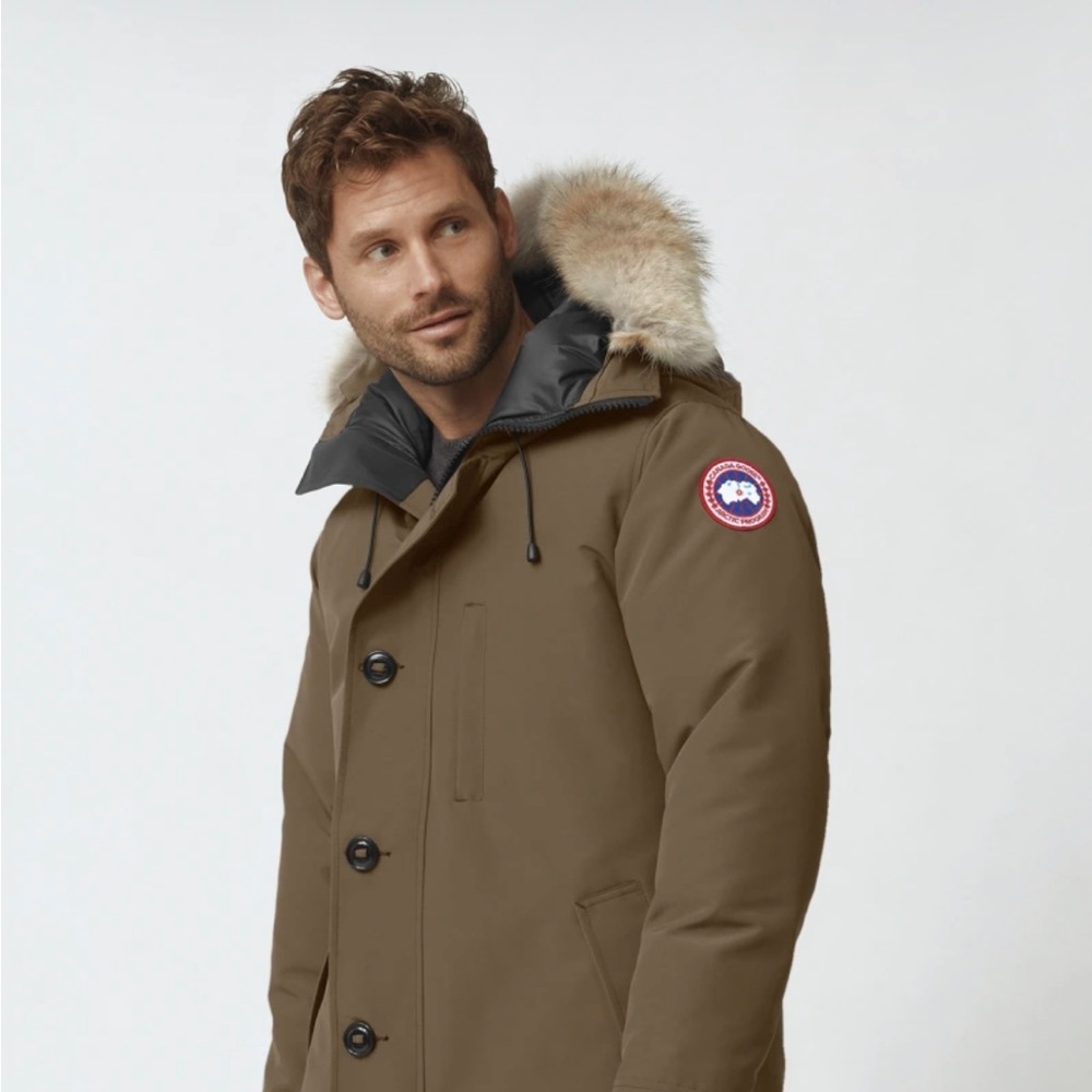 COPY - Canada Goose Chateau Parka - Men’s Medium (used)